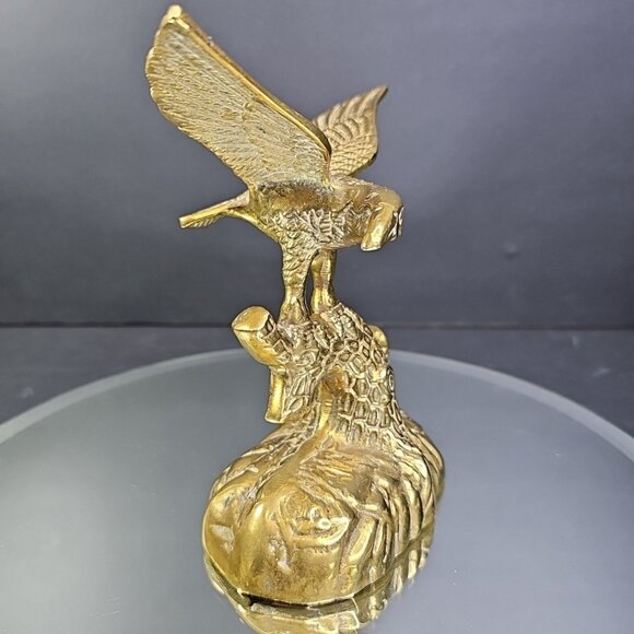 Eagle Brass Statue Figurine Perched On Log MCM Vintage Bird Hunting Fishing - Picture 3 of 12